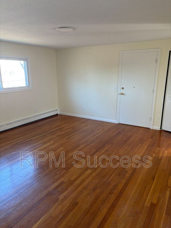 Foto principal - 797 Tucker Rd