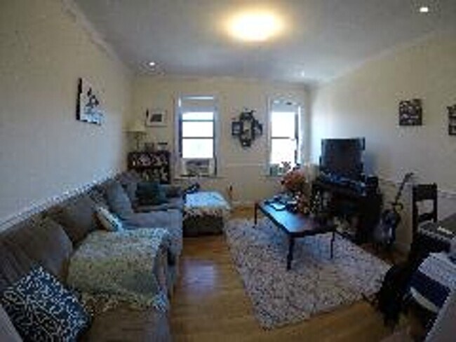 Foto del edificio - Awesome 1 bed in Allston….