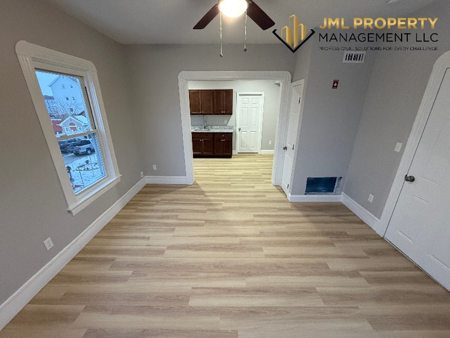 Building Photo - 81 Swindells St