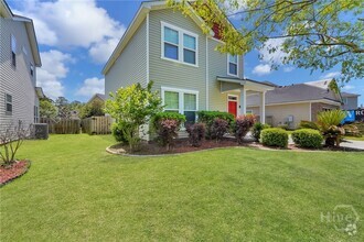 Building Photo - 175 Calm Oaks Cir