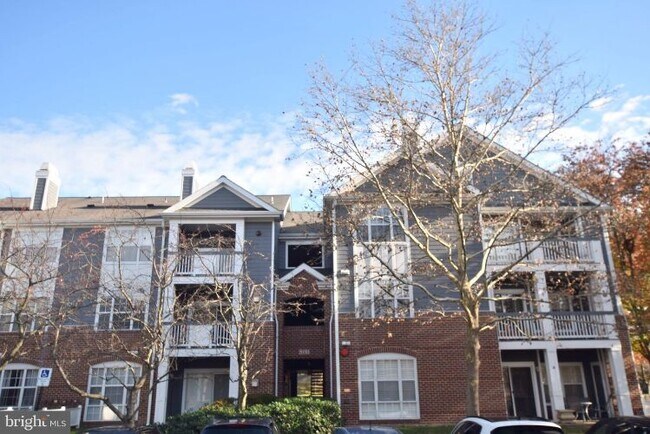 Building Photo - 20311 Beechwood Terrace
