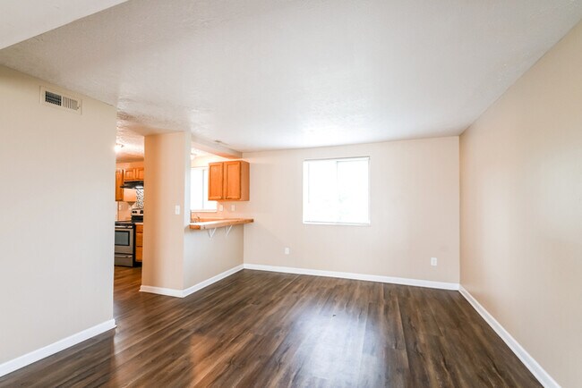 Foto del edificio - 907 Coolee Ln