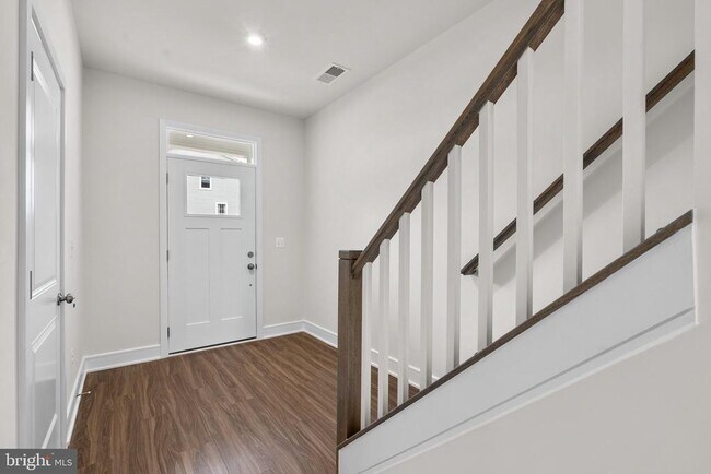 Building Photo - 103 Checkerspot Wy