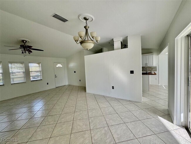 Foto del edificio - 2306 NE 5th Terrace