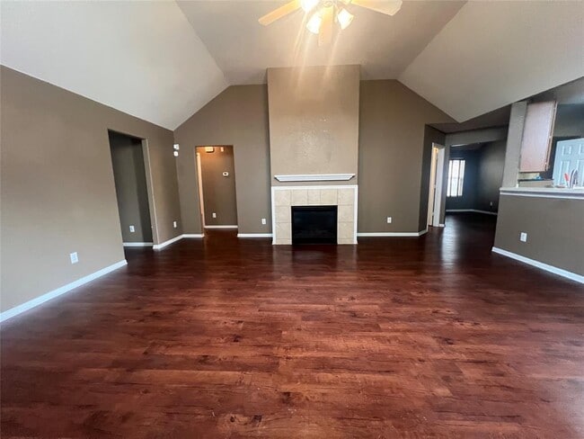 Building Photo - 5011 Forest Hurst Glen