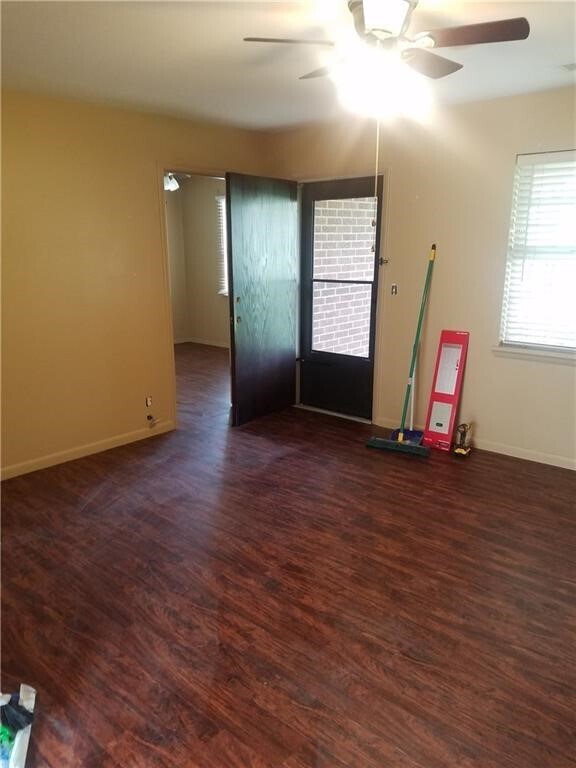 Foto del edificio - 598 N 40th St