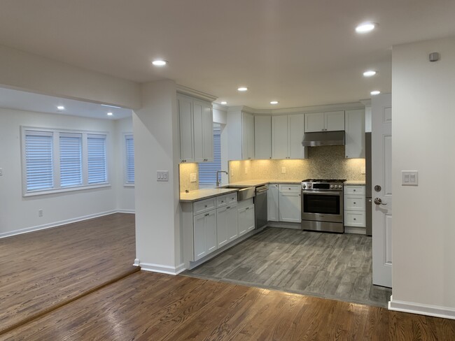 Foto del edificio - 74 Longview Ave