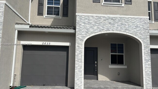 Foto del edificio - 2633 SE 10th St