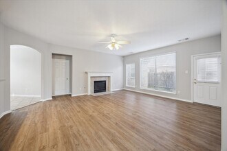 Building Photo - 15315 Streetcar Ct