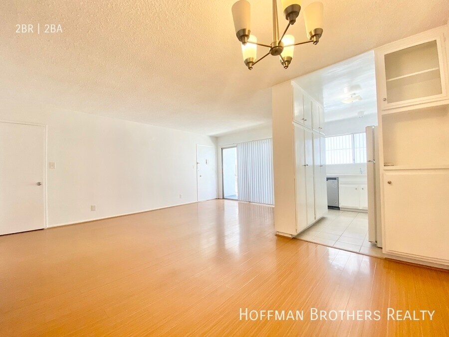 Primary Photo - 1229 12th St Santa Monica, CA 90401