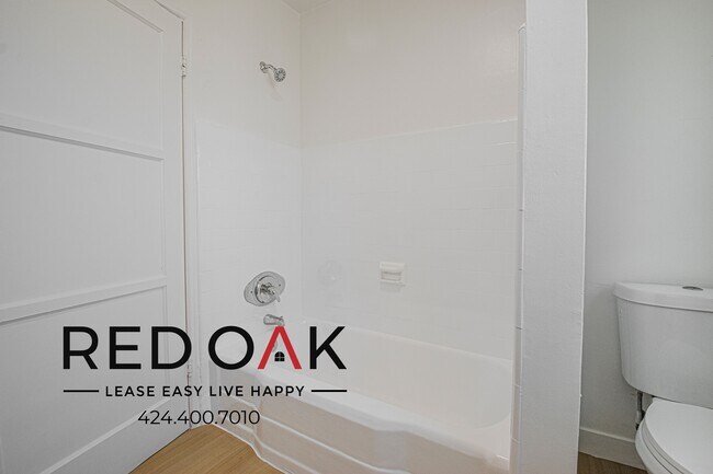 Foto del edificio - 2609 W 48th St