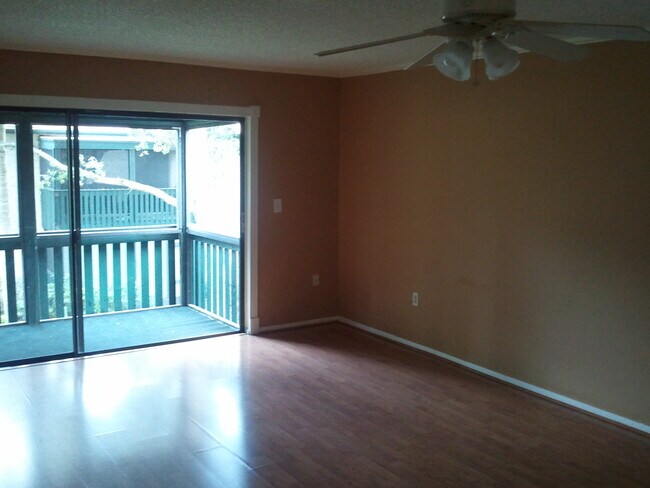 Building Photo - 11538 7th Ln N