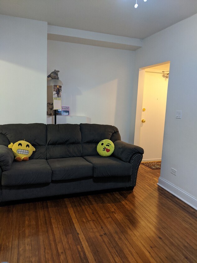 Foto principal - 3330 N Lake Shore Dr