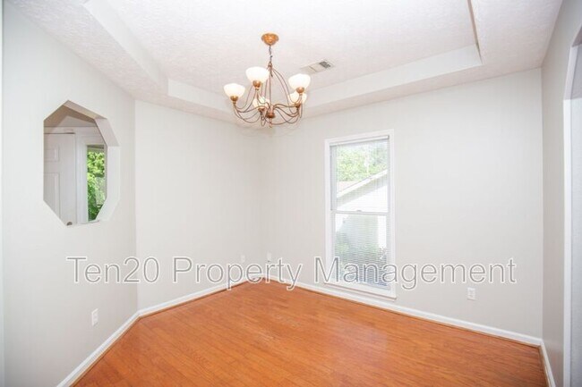 Foto del edificio - 3714 Fairview Dr