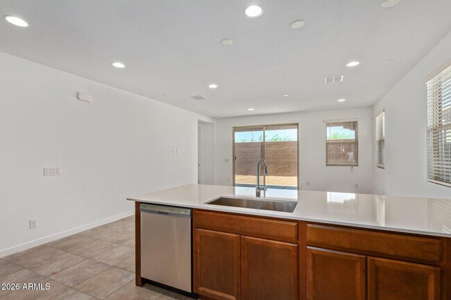 Foto del edificio - 8910 W Palo Verde Dr