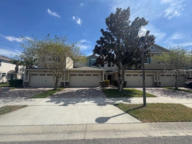 Building Photo - 1221 Priory Cir