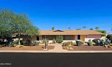 Building Photo - 6203 N 12th Pl