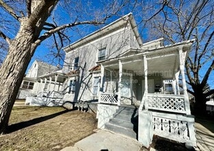 Building Photo - 43 McKinley Ave N