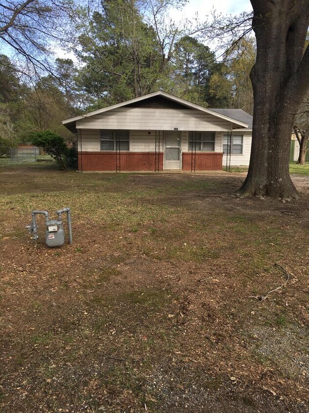 Foto principal - 3101 Kay Don Rd