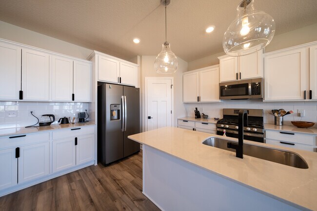 Foto del edificio - 7624 38th St N