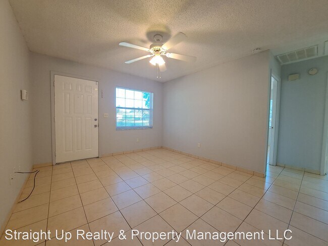 Foto del edificio - 3 br, 1.5 bath House - 598 Marklen Loop