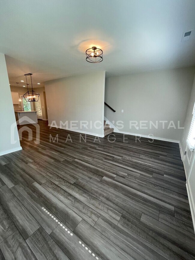 Building Photo - DEPOSIT PENDING! Home for Rent in Cullman,...