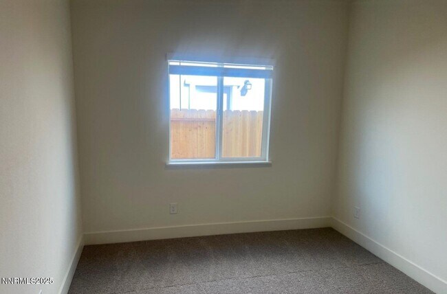 Foto del edificio - 4372 Country Flats Wy
