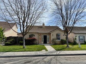 Building Photo - 1836 Encina Ave