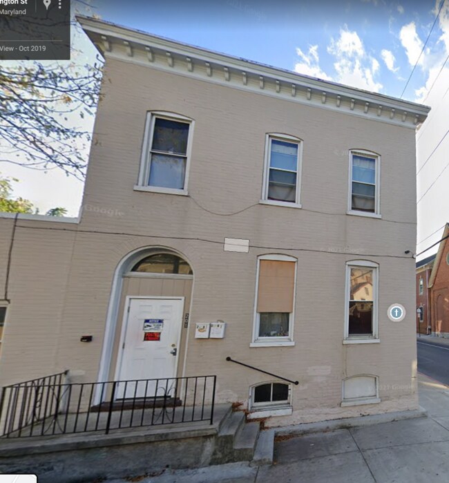 Building Photo - 203 E Washington St