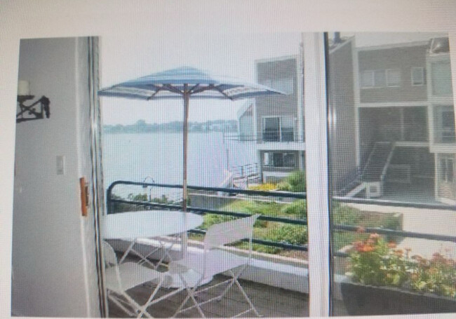 View of deck from the inside - 12 Harbour Close