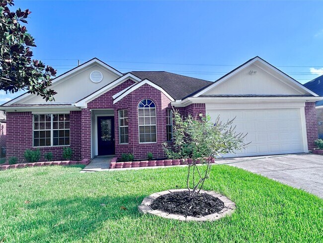 Foto del edificio - 18523 Spinney Ln