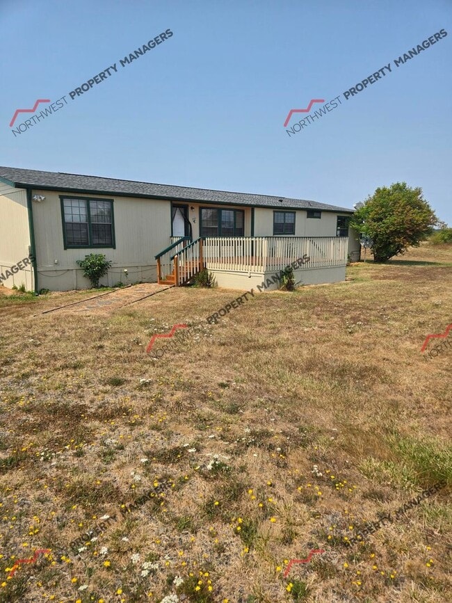 Building Photo - 389 Spencer Rd