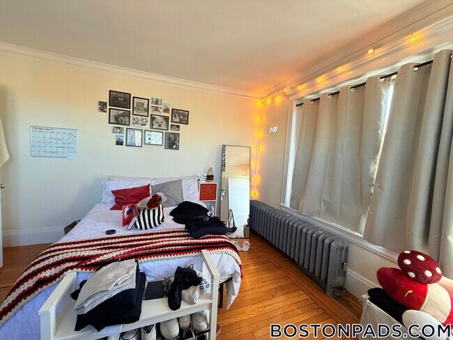 Foto del edificio - 452 Park Dr