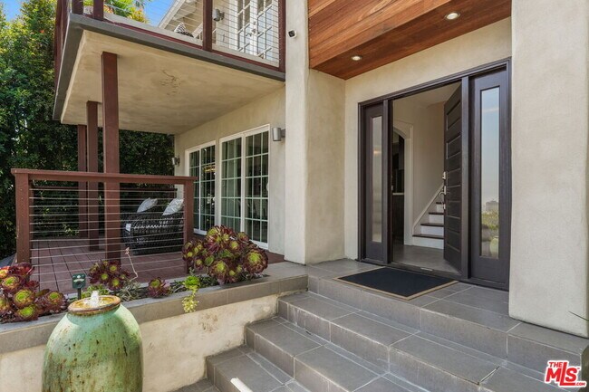 Building Photo - 6609 Whitley Terrace