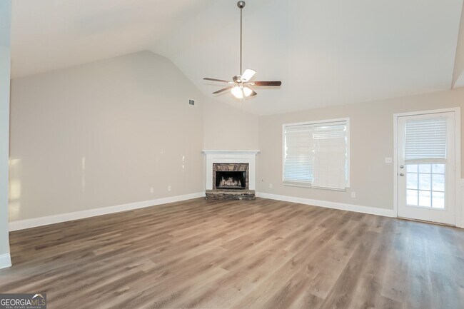 Building Photo - 238 Indian Lake Trail