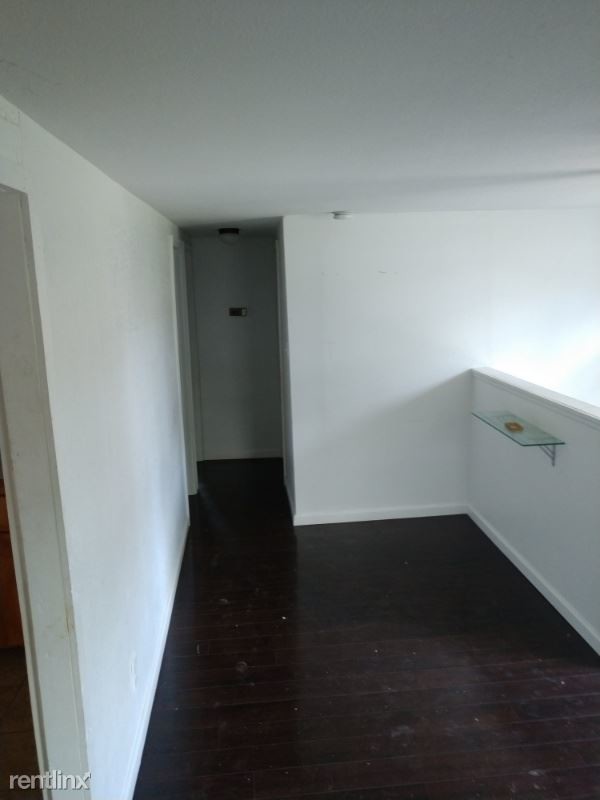Foto del edificio - 3 br, 2 bath House - 114 East Maine Avenue