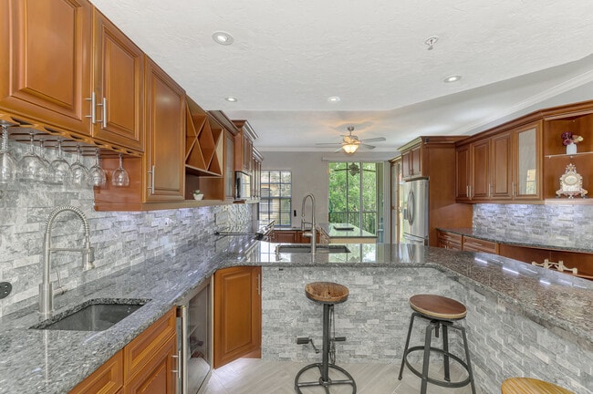 Foto del edificio - 5551 Bentgrass Dr