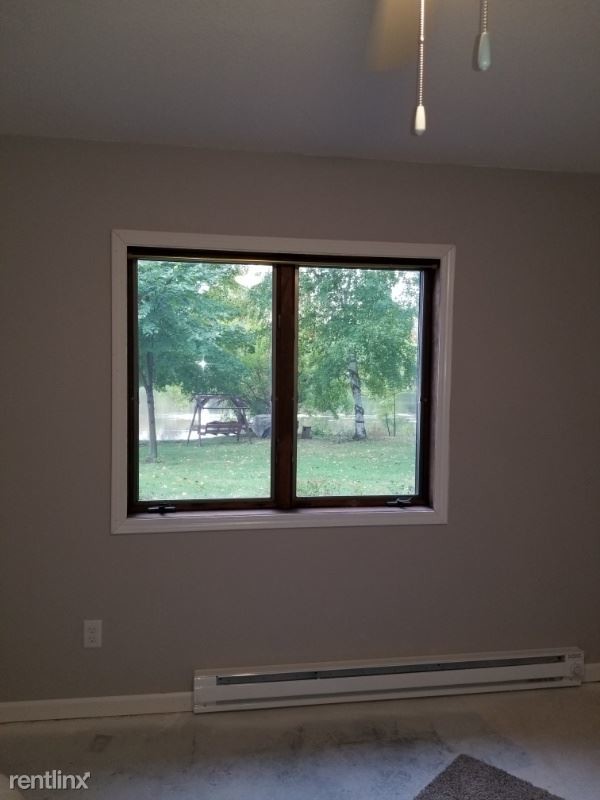 Foto del edificio - 2 br, 1 bath Apartment - 323 Sawmill Lane #B