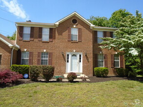 Building Photo - 13706 Primrose Ct