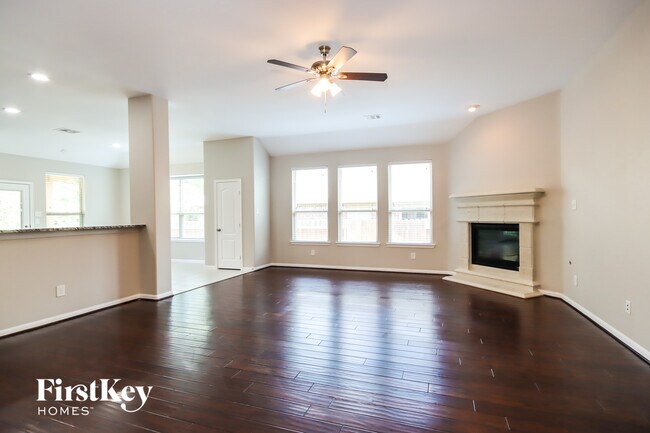 Foto del edificio - 183 Knollbrook Cir