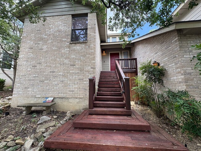 Foto del edificio - Beautiful Home in College Park!