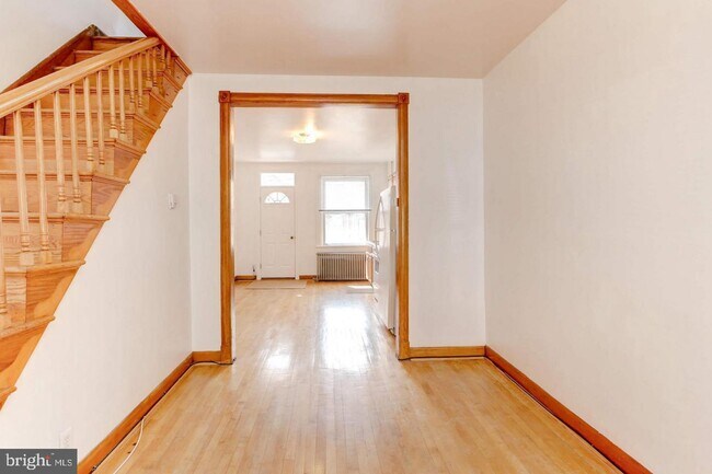Foto del edificio - 626 S Lakewood Ave