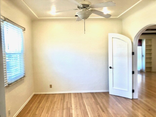 Den or 3rd Bedroom - 815 Coronado Dr