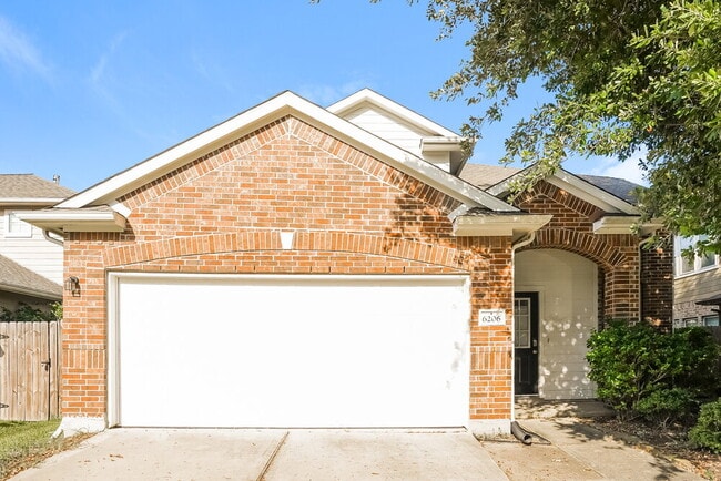 Building Photo - 6206 Lovage Ave
