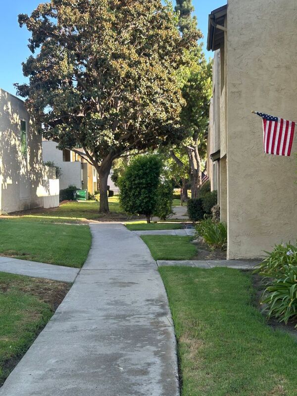 Foto del edificio - 10546 Kerrigan Ct