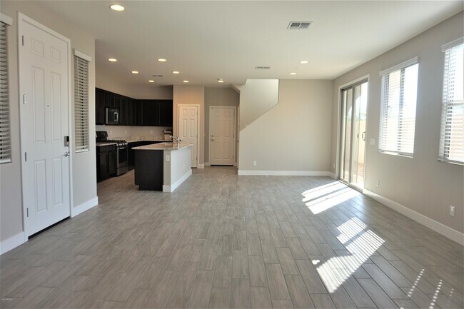 Building Photo - 1662 S 82nd Pl