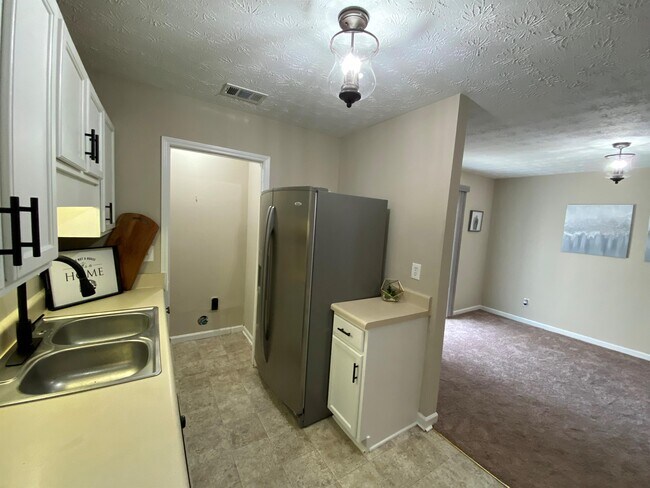 Foto del edificio - 2535 Sweetridge Ct