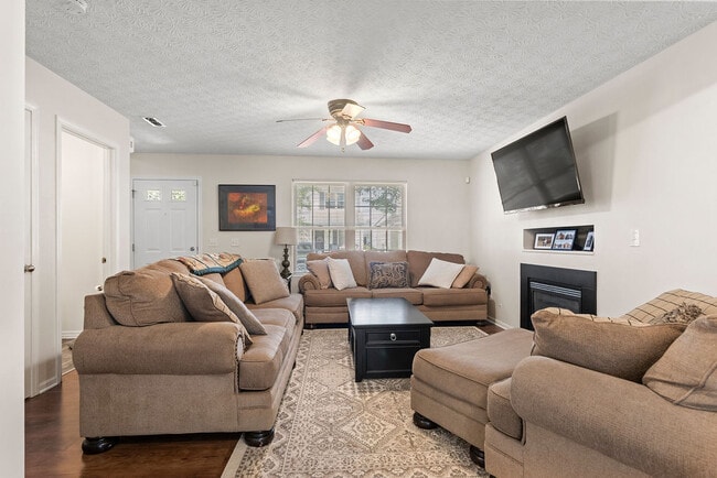 Foto del edificio - 4259 Shortleaf Ln