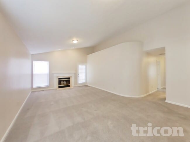 Foto del edificio - 6028 Hayford Ct