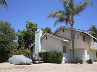 Building Photo - Canyon Drive